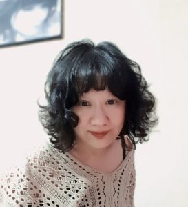 Elisa Theriana