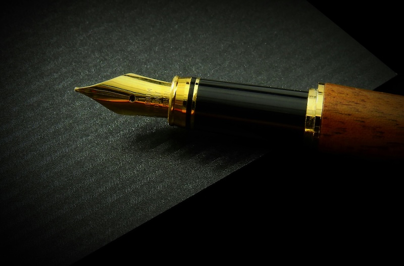 Ink pen ready to write
